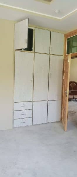Carpenter/Kitchen cabinet / Kitchen Renovation/Office Cabinet/wardrobe 6