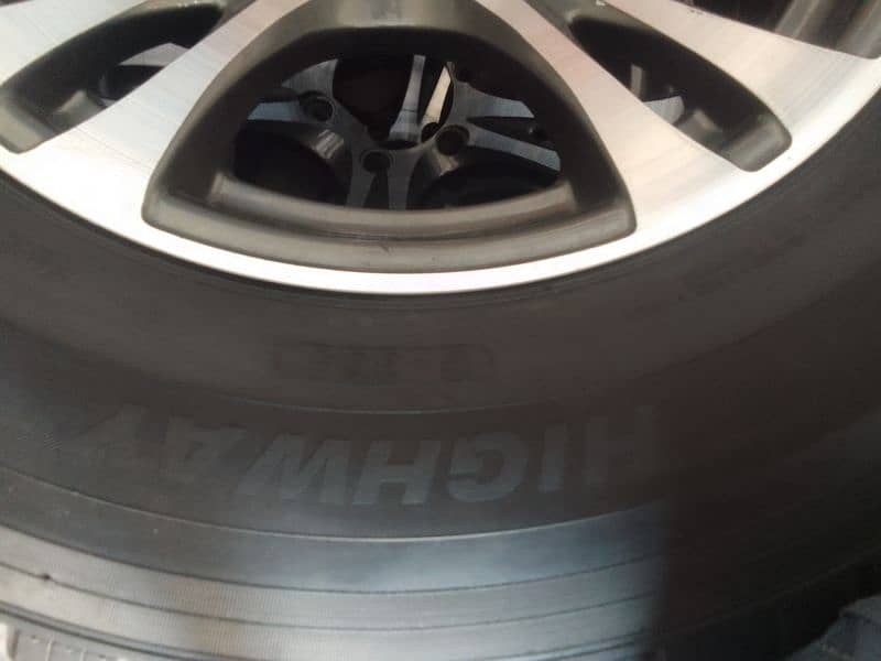 ALLOY RIM WITH TYRE'S 7