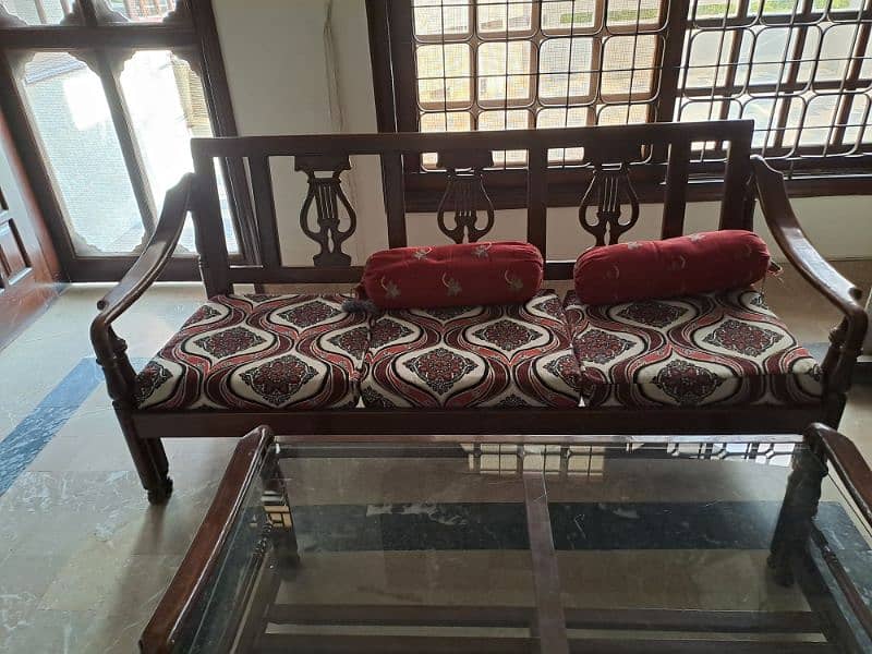 Wooden 5 Seater Sofa Set with Table 2