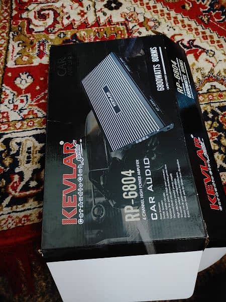 4 channel high quality amplifier for sale like brand new 1