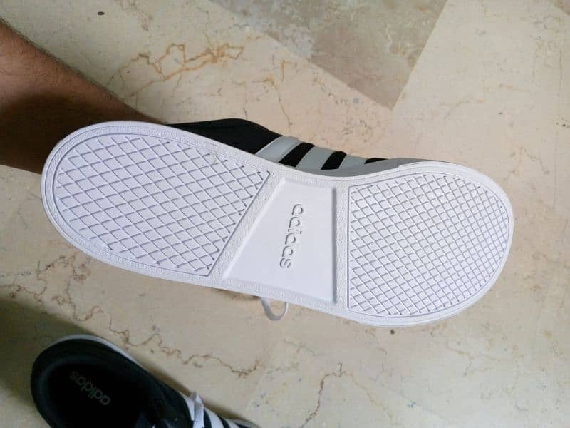 adidas VS set shoes 2