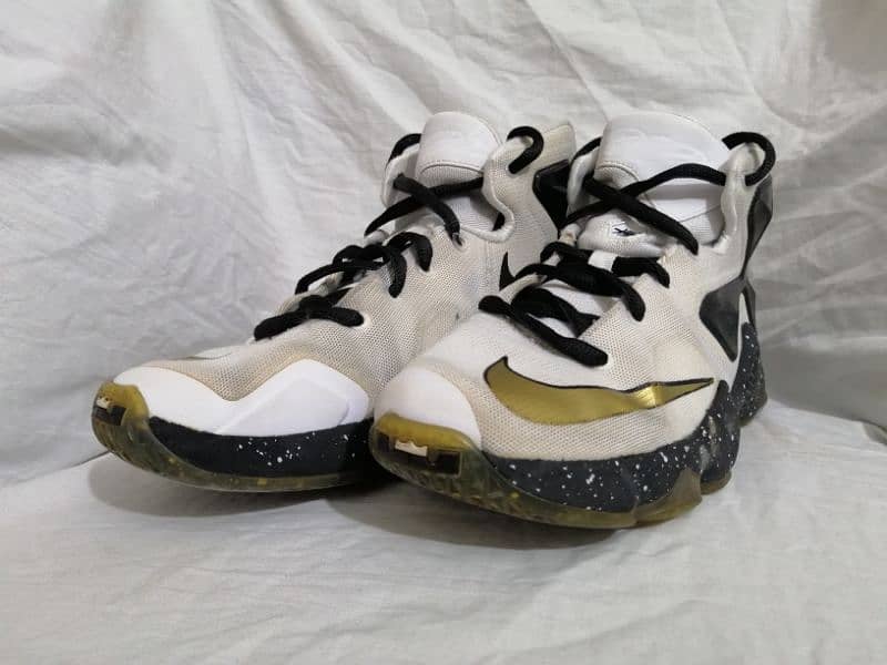Nike lebron 13 basketball shoes 7