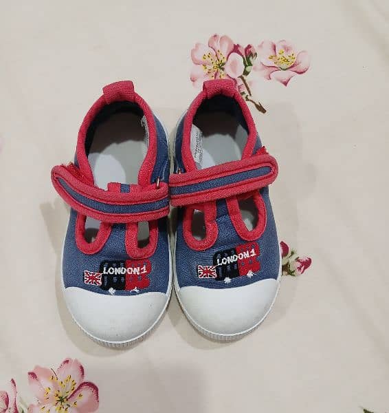 imported baby boy shoes bought from Uk 0