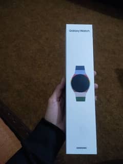 Samsung Galaxy Smart Watch 6 With Bluetooth Calling (40mm)