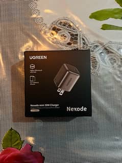 Ugreen 30W fast charger