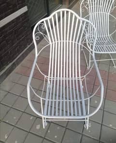 iron lawn chairs