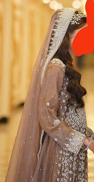 Walima bridal dress with pouch 6