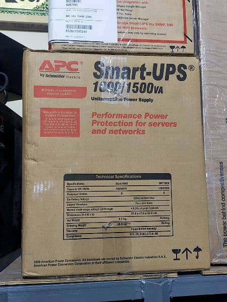 Box Pack APC UPS 1000VA /1500VA 0