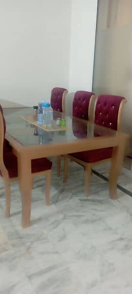 A beautiful 8chairs dinning table just as new. call on 03125128542. 8