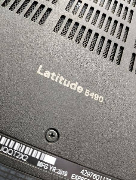 DELL LATITUDE E5490 CORE I5 8TH GENERATION 4GB RAM 128 GB SSD 4