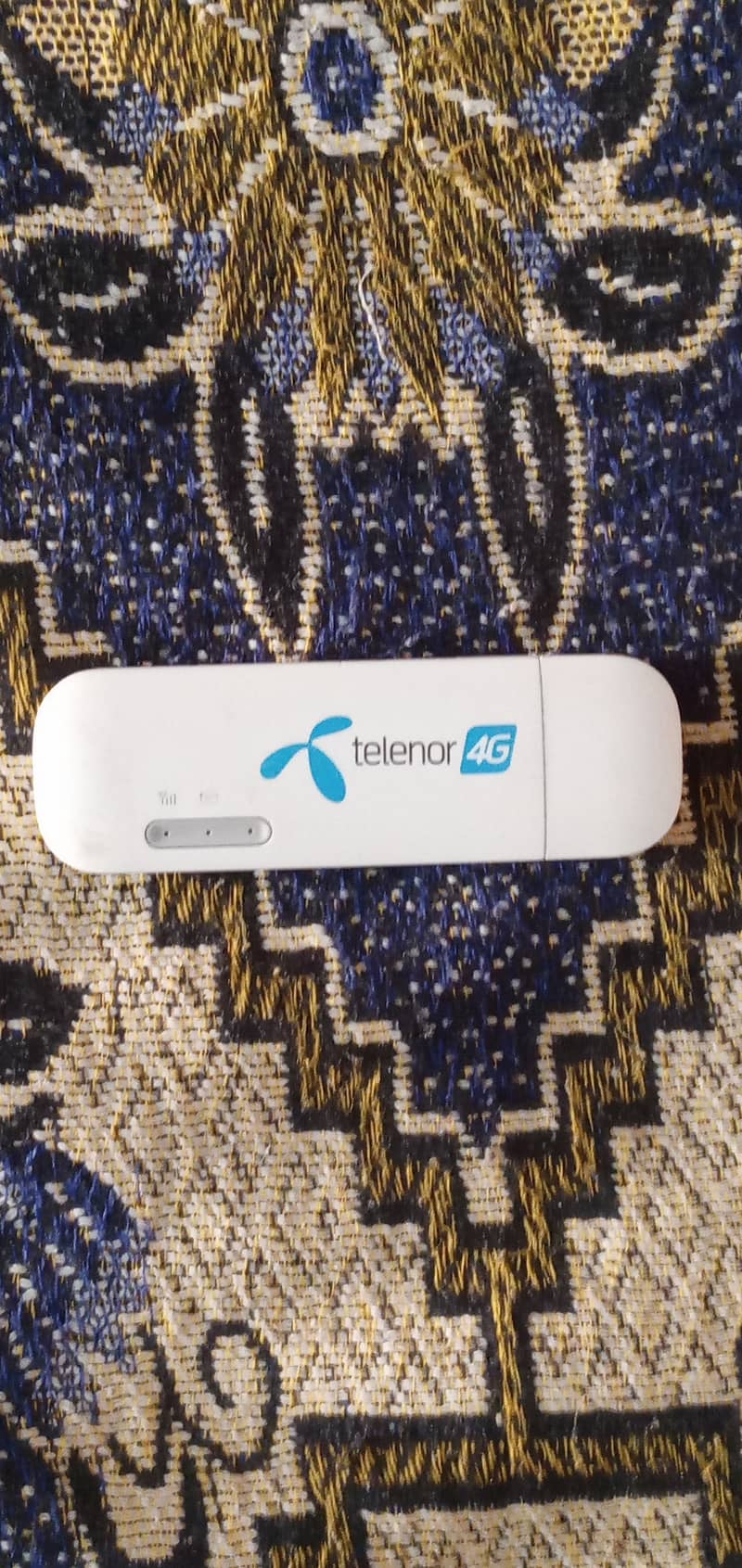 Telenor 4G Wingle Huawei E8372 Unlocked for all sims 1