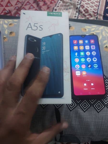 OPPO A5S Green 3