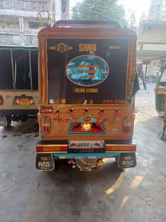beautiful auto rickshaw siwa look like just zero meter condition.