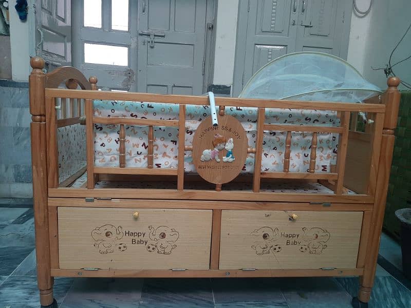 baby wooden cot 3