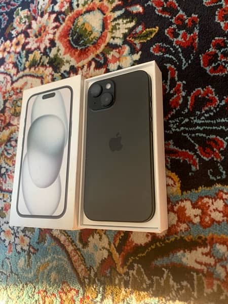 Iphone 15 With Complete Box 1