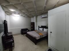 room rent House 15/2  Street 32  Saba Avenue Phase 5 defense Karachi 0