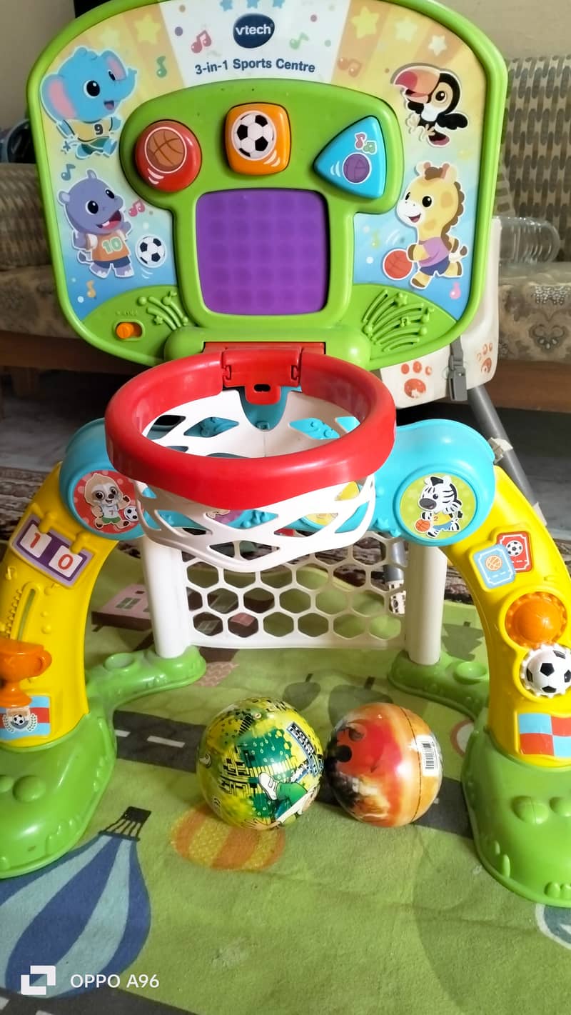 Happy prince car seat available in perfect condition Sit ‘n Spin 5