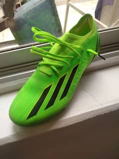 Football hot sale shoes olx