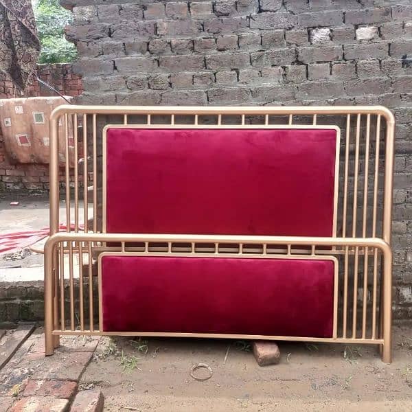 iron bed/ bed set/ single bed/ bed room/ furniture/bouble bed for sale 1