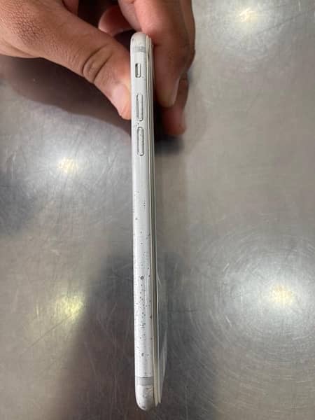 iPhone 7 battery healt 62 PTA approved 1
