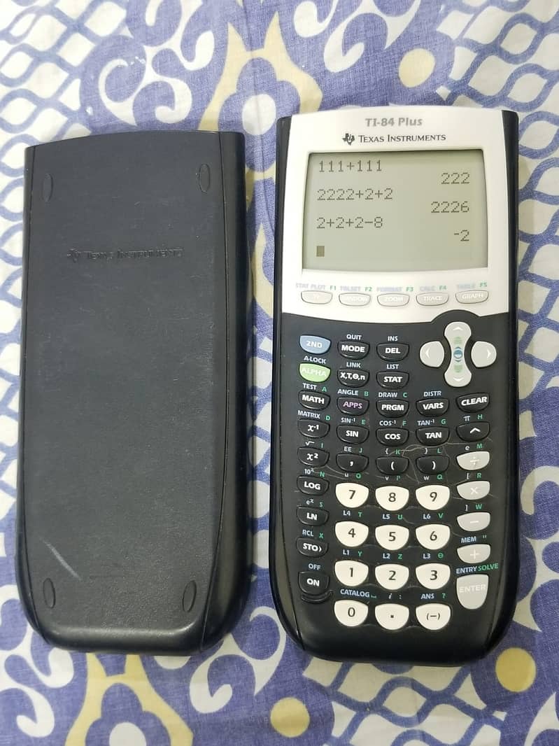 Texas Instruments TI 30XB,Ti-83 plus Ti-84,TI-82,nspire CAS Calculator 3