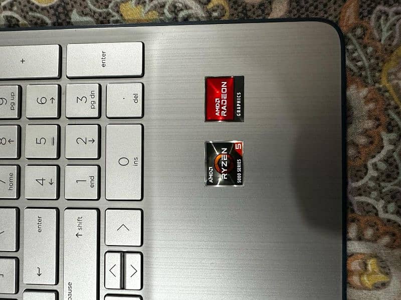 HP Gaming Laptop 15-ef2xxx - AMd ryzen 5 5500u 2