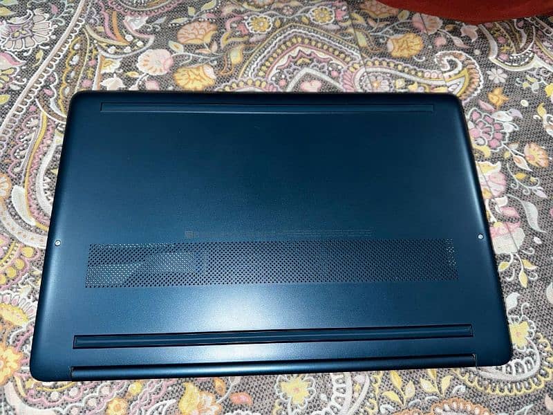 HP Gaming Laptop 15-ef2xxx - AMd ryzen 5 5500u 7