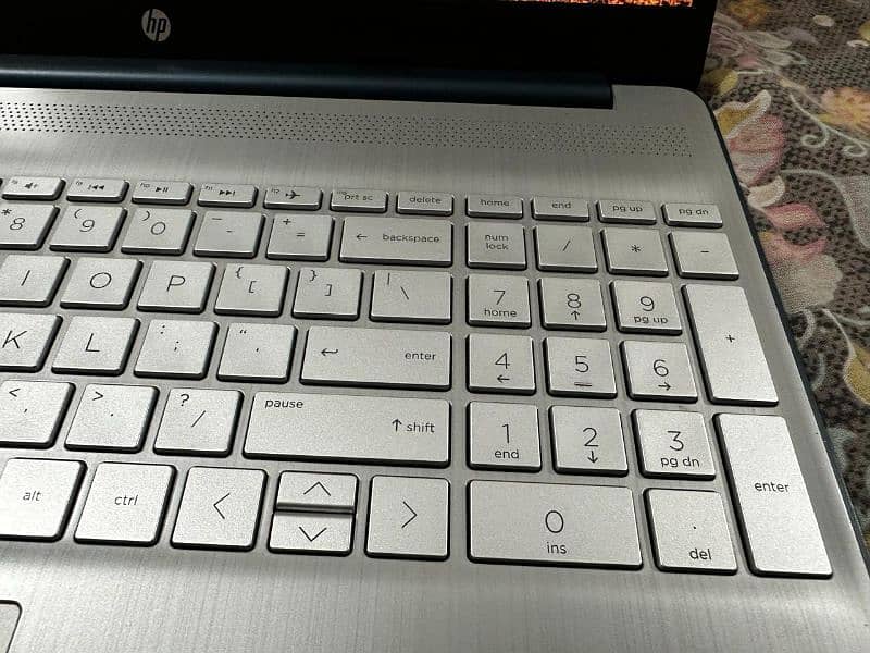 HP Gaming Laptop 15-ef2xxx - AMd ryzen 5 5500u 11