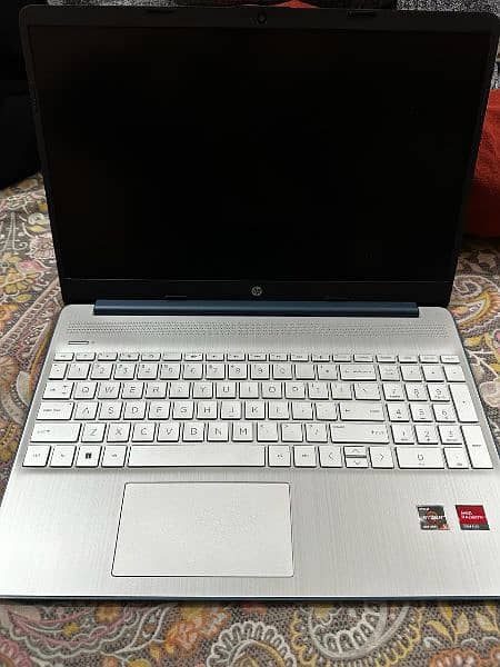 HP Gaming Laptop 15-ef2xxx - AMd ryzen 5 5500u 13