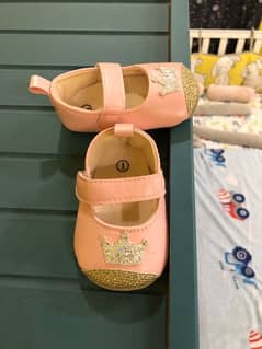 pink silver crown shoe