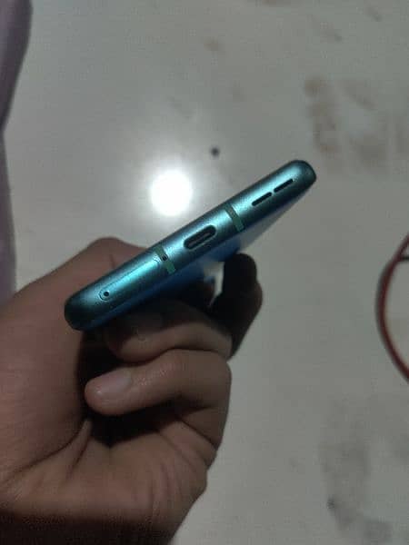 OnePlus 8 Pro 2