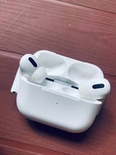 air pods pro new condition.