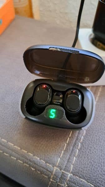 New Air Pods / Cash On Delivery / Price Less New Version 1