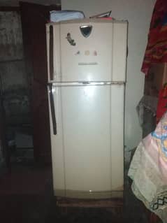 selling fridge