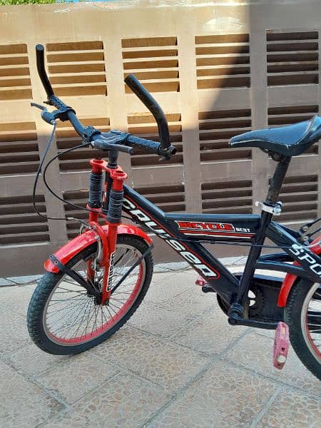 BICYCLE FOR SALE IN GOOD CONDITION 2
