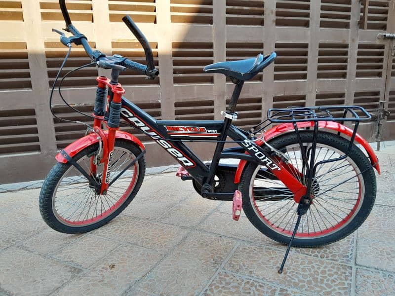 BICYCLE FOR SALE IN GOOD CONDITION 3
