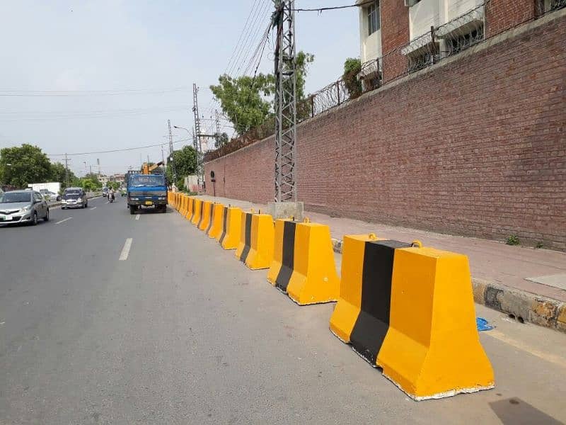 Security Barrier Jersey Barrier concrete barriers 5