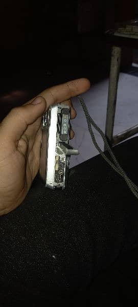 sony cyber shot dsc-s750 for urgent sale condition 10/9 6