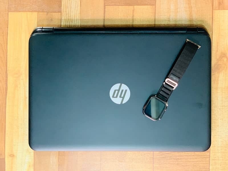 HP laptop  AMD A8 7th generation 1