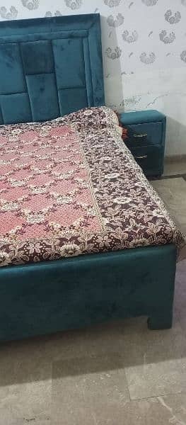 4month use Dubble Bed with Dressing and with Metress 2