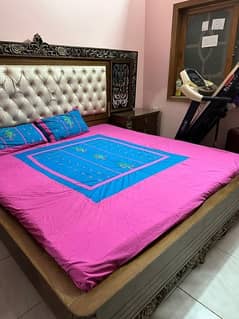 BED SET WITH KING BED, 3 DOOR WARDROBE, DRESSING TABLE, 2 SIDE TABLES