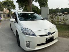 Toyota Prius G  for sale in Good condtion
