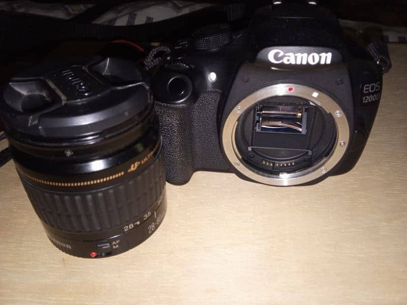 Canon EOS 1200d 0