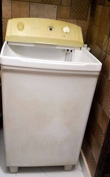 Dawlance washing machine for sell 1