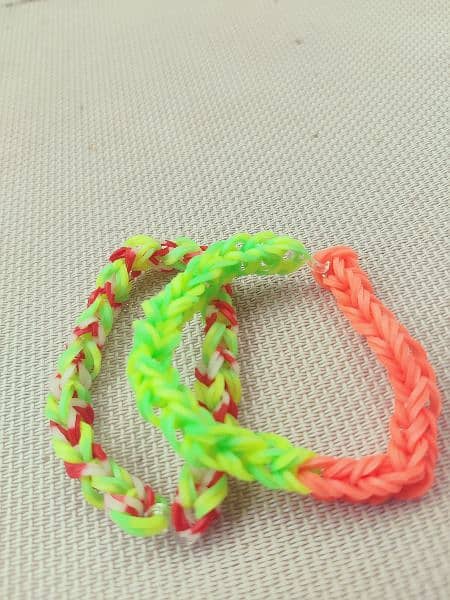 hand made rubber bracelets 5