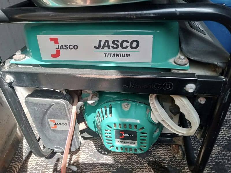 JASCO ,J2500-S Rated output 2.0 KW ,Max rated 2.20 KW 0