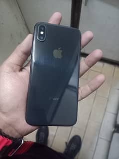 iPhone X black colour 64/GB hain NON PTA hain but  sim work