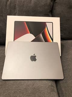 Laptop / Apple / Macbook Pro M1 14” / Late 2021