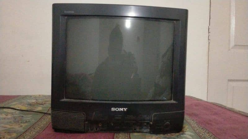 used sony tv small size 1