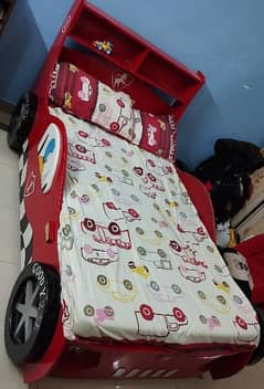 Kids Double Bed and Table